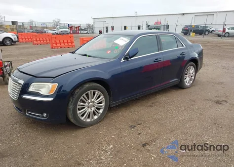 2013 Chrysler 300 Motown из США, поврежденный, VIN 2C3CCARG2DH581128